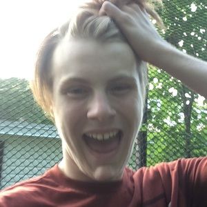 Meet your Posher, Elliot